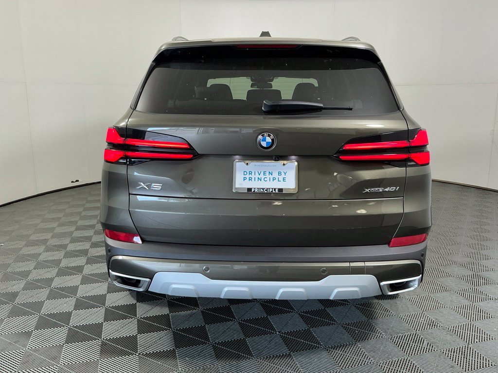 New 2026 BMW X5 xDrive40i w/ Climate Comfort Package AWD/4WD image 6