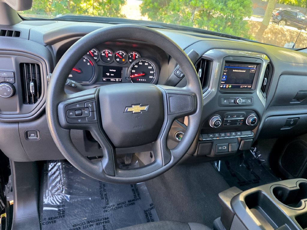 Certified 2025 Chevrolet Silverado 1500 Custom RWD image 15