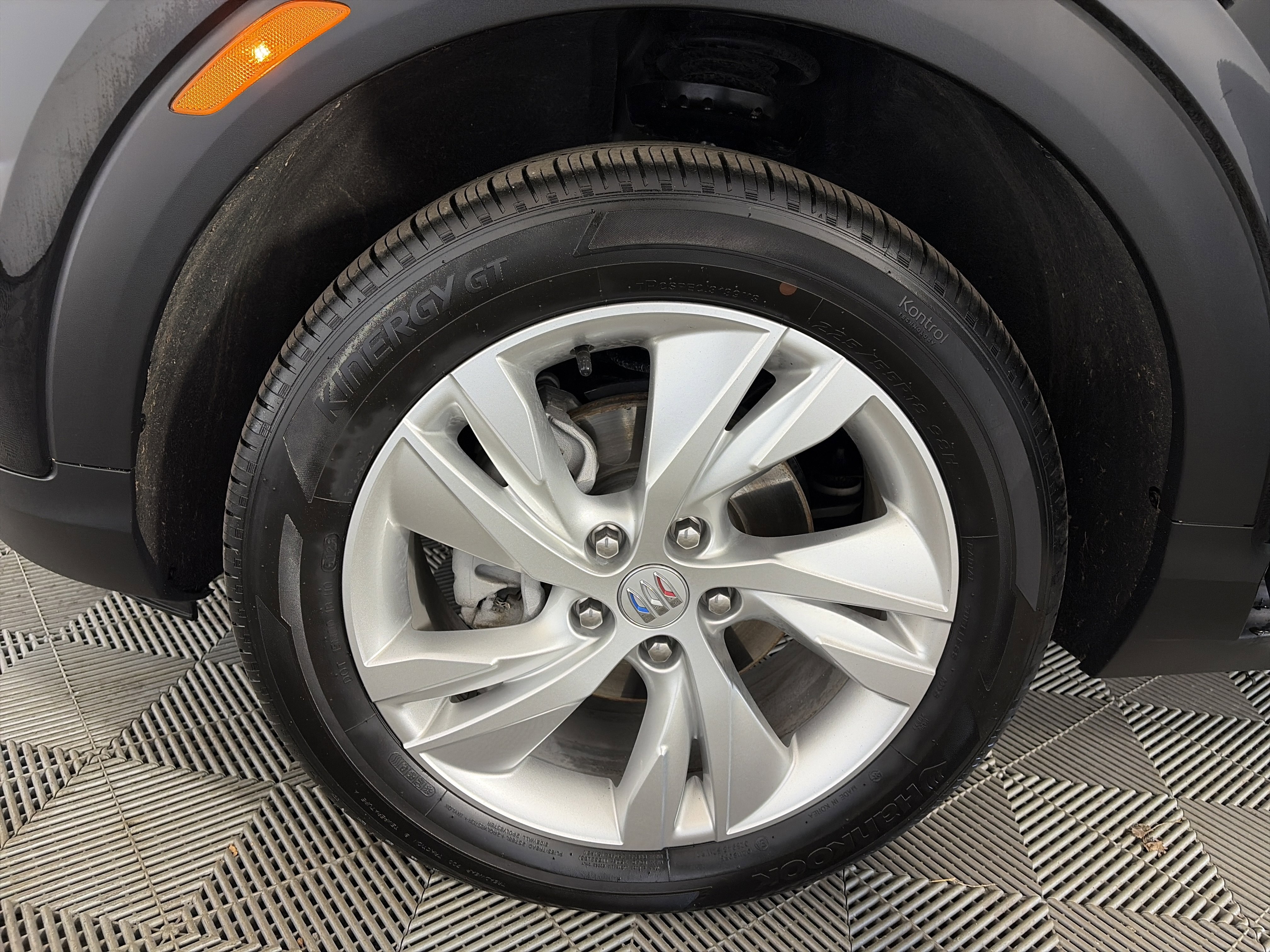 Used 2024 Buick Encore GX Preferred image 13