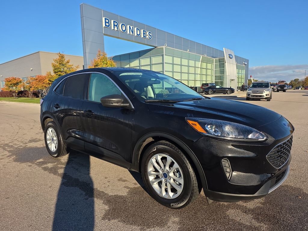 Used 2022 Ford Escape SE