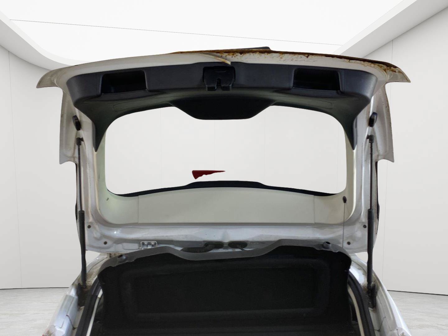 Used 2012 Ford Focus SEL FWD image 9