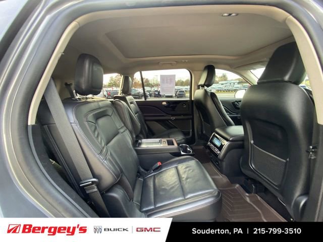 Used 2021 Lincoln Aviator Reserve w/ Equipment Group 208A image 24