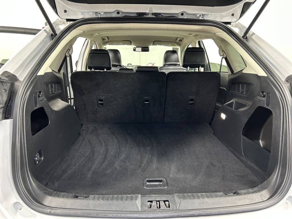 Used 2024 Ford Edge SEL image 20