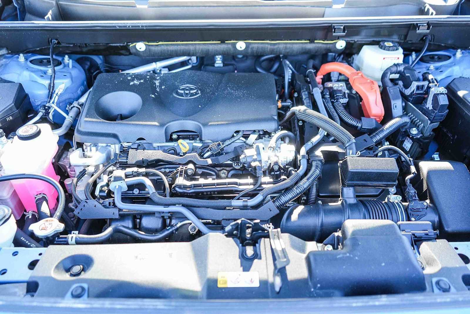 Used 2024 Toyota RAV4 XSE w/ Advanced Technology Package image 27