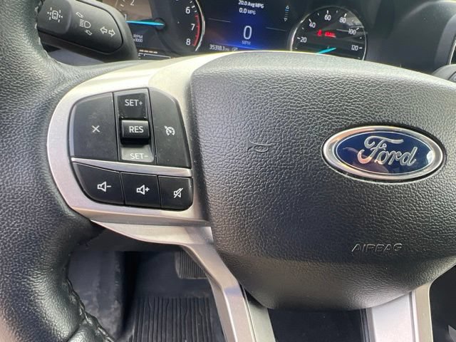 Used 2023 Ford Explorer XLT w/ Equipment Group 202A AWD/4WD image 23