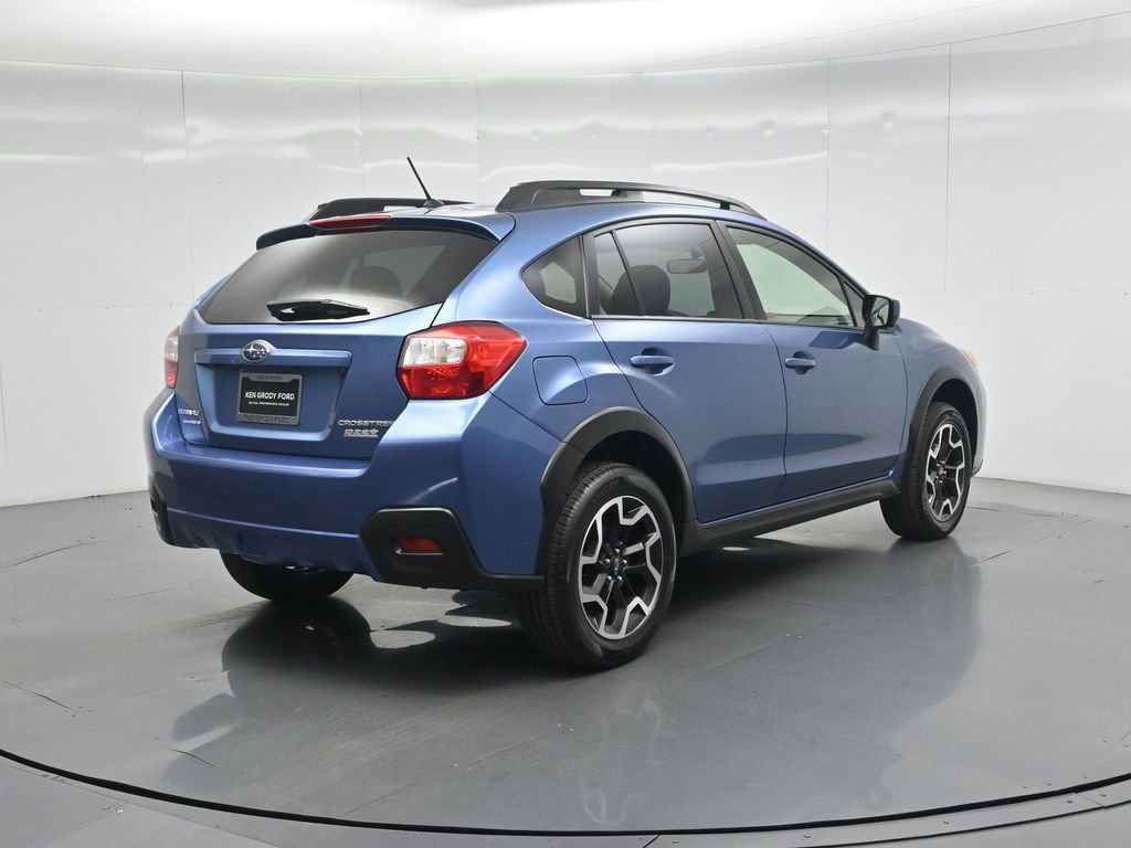 Used 2017 Subaru Crosstrek 2.0i Premium image 21