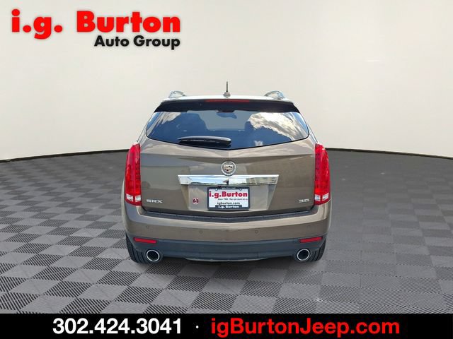 Used 2016 Cadillac SRX Luxury w/ Driver Awareness Package FWD image 5