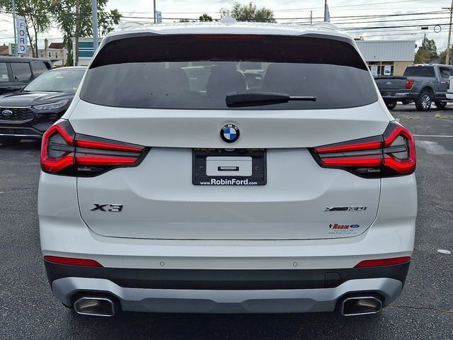 Used 2023 BMW X3 xDrive30i w/ Premium Package image 5