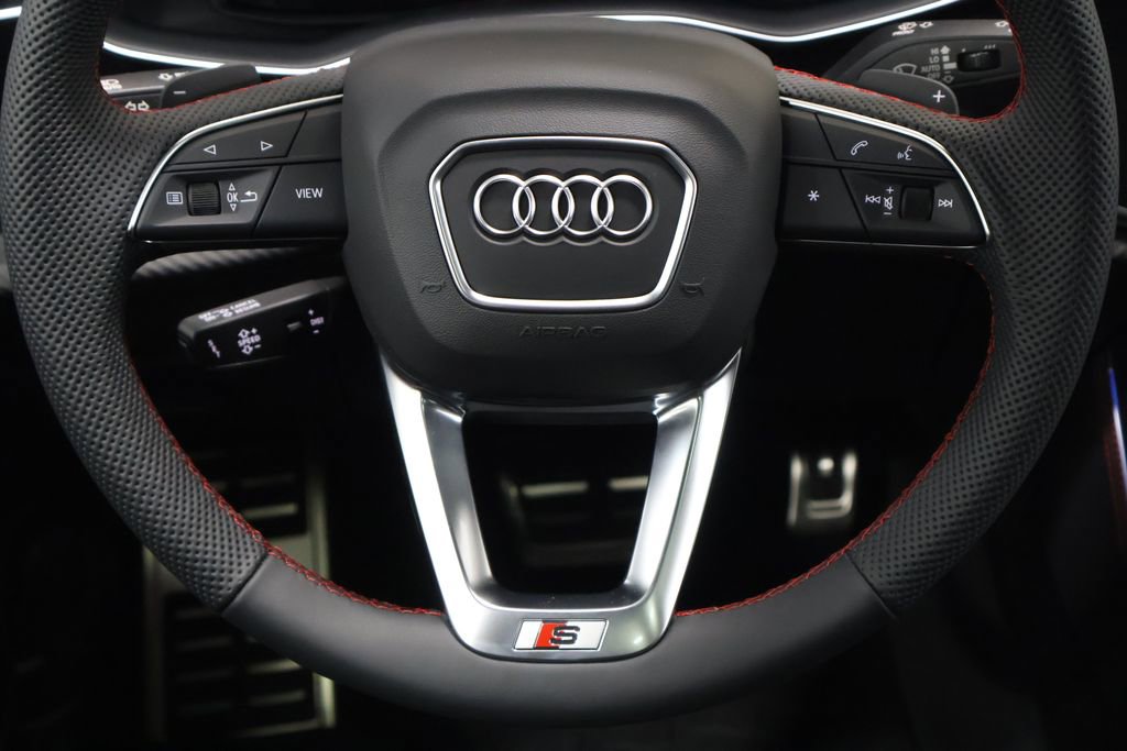 New 2026 Audi SQ8 Prestige image 17