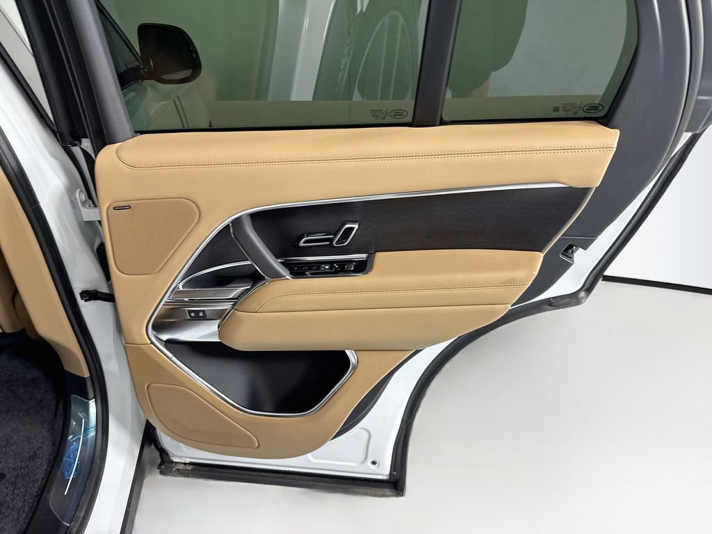 New 2026 Land Rover Range Rover SE AWD/4WD image 29