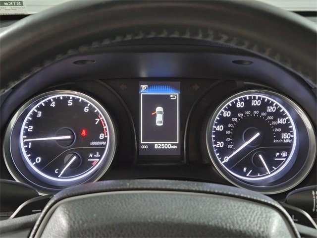 Used 2018 Toyota Camry SE image 32