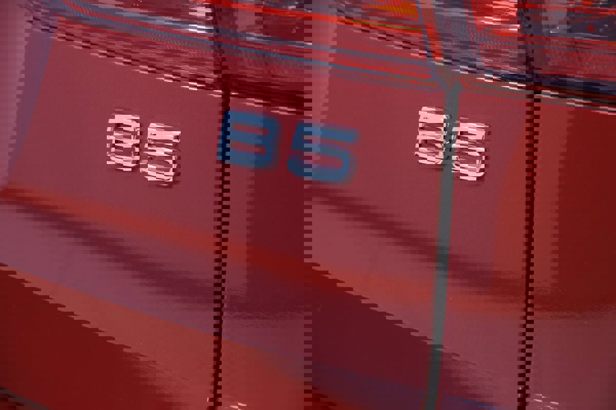 Used 2022 Volvo XC60 B5 Momentum image 48