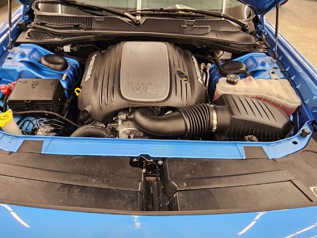 Used 2023 Dodge Challenger R/T w/ Performance Handling Group image 37