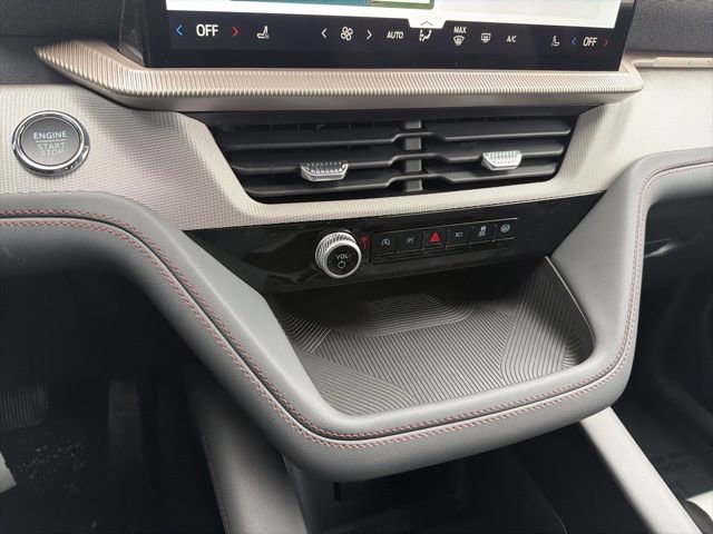 New 2026 Ford Explorer Active image 15