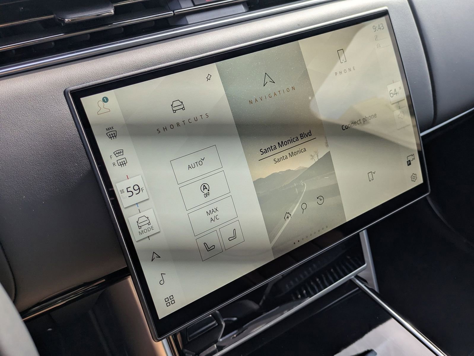 New 2026 Land Rover Range Rover Long Wheelbase SE image 18