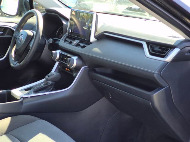 Used 2025 Toyota RAV4 XLE w/ Convenience Package image 22