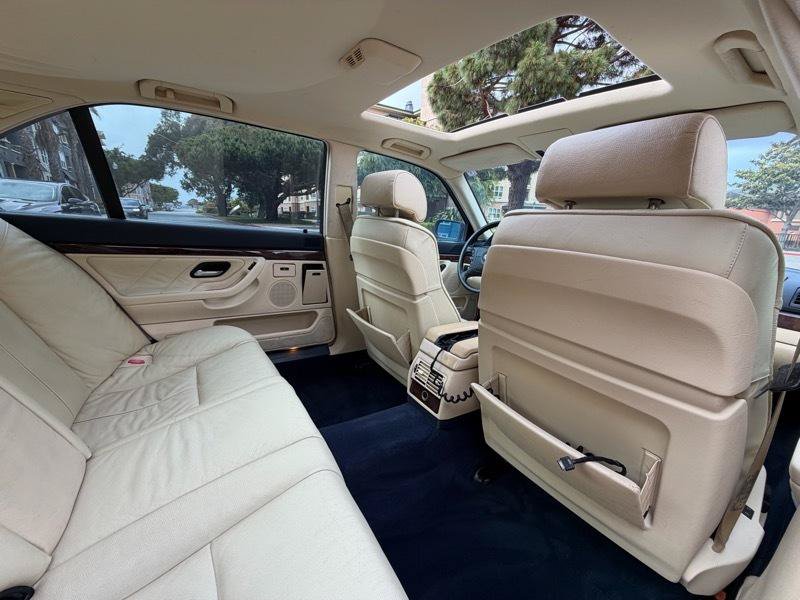 Used 2001 BMW 740iL RWD image 46