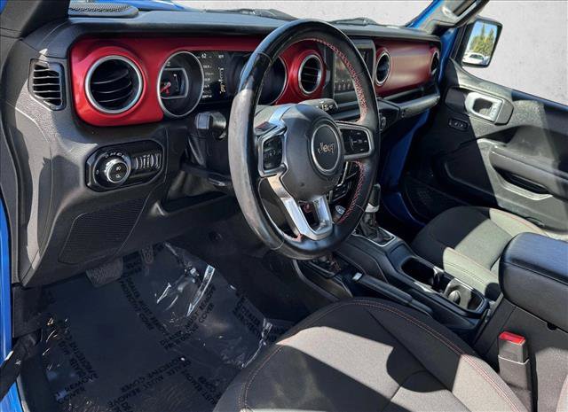 Used 2020 Jeep Gladiator Rubicon w/ LED Lighting Group AWD/4WD image 11