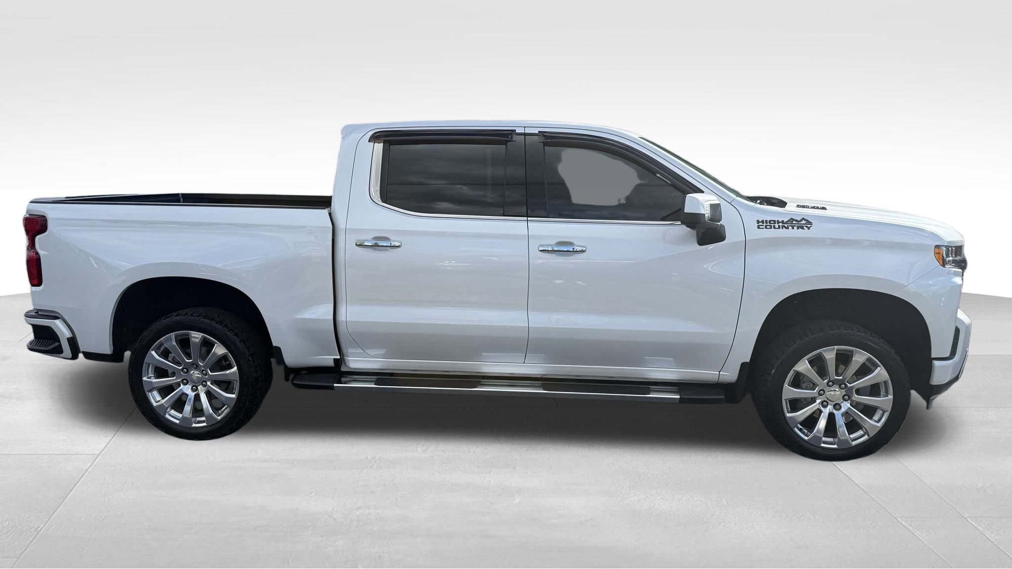 Used 2022 Chevrolet Silverado 1500 High Country w/ Technology Package