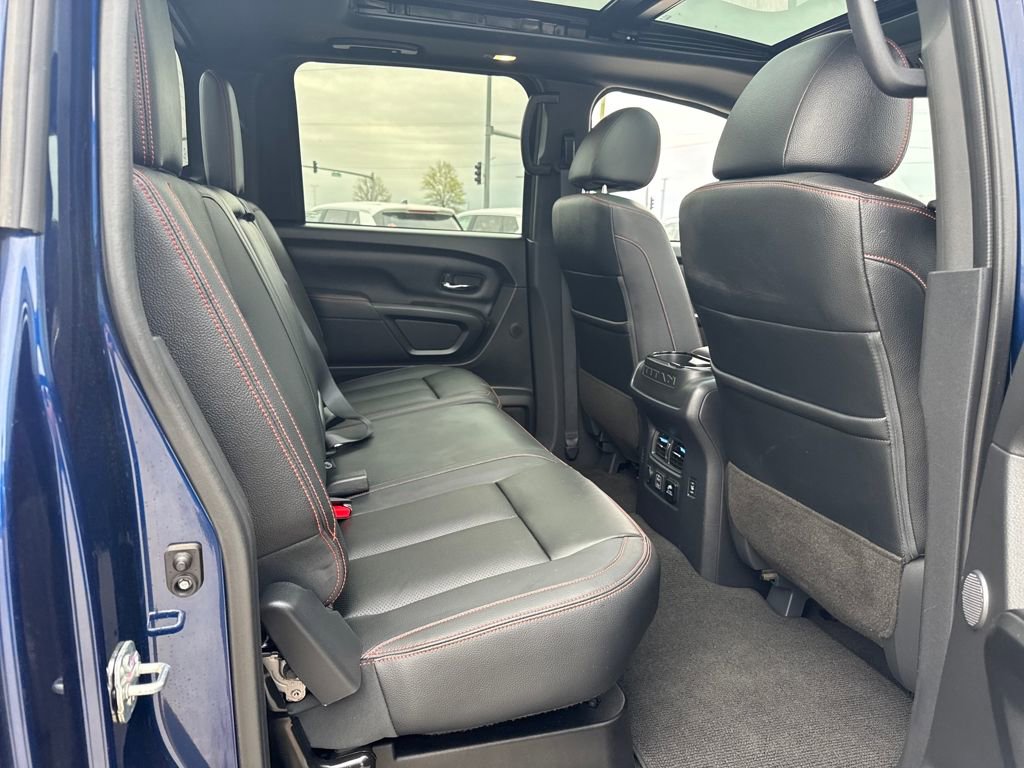 Used 2024 Nissan Titan PRO-4X w/ Pro-4x Convenience Package image 14