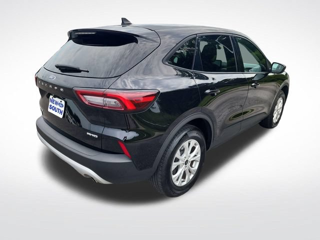 Used 2025 Ford Escape Active AWD/4WD image 5