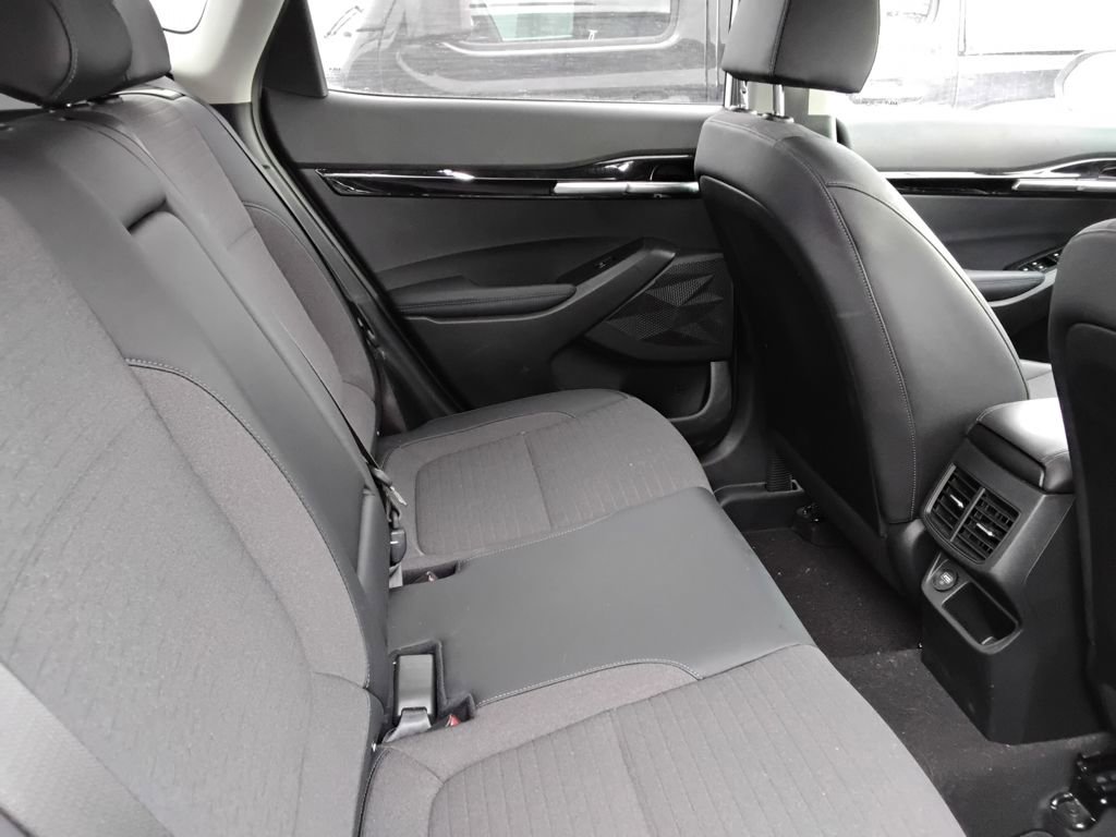 Used 2023 Kia Seltos S w/ Navigation Package image 10