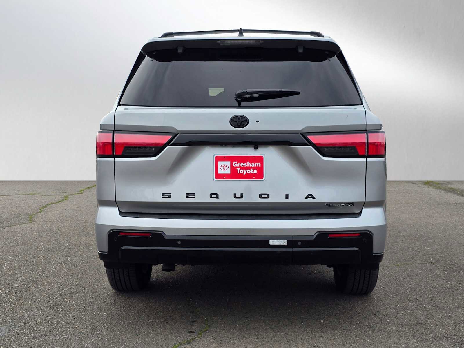 Certified 2025 Toyota Sequoia Platinum image 4