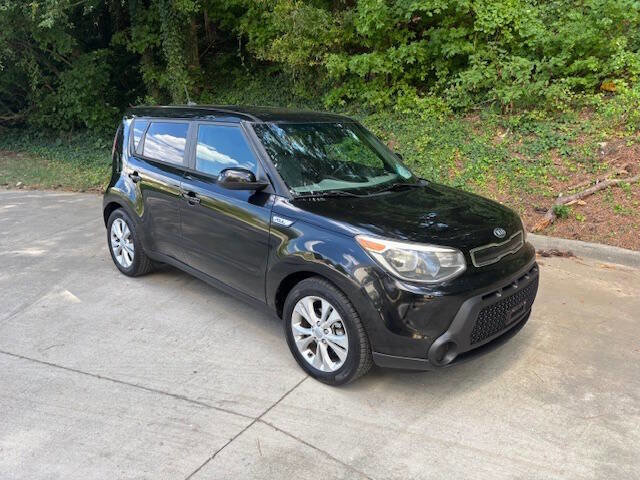 Used 2015 Kia Soul + FWD image 3