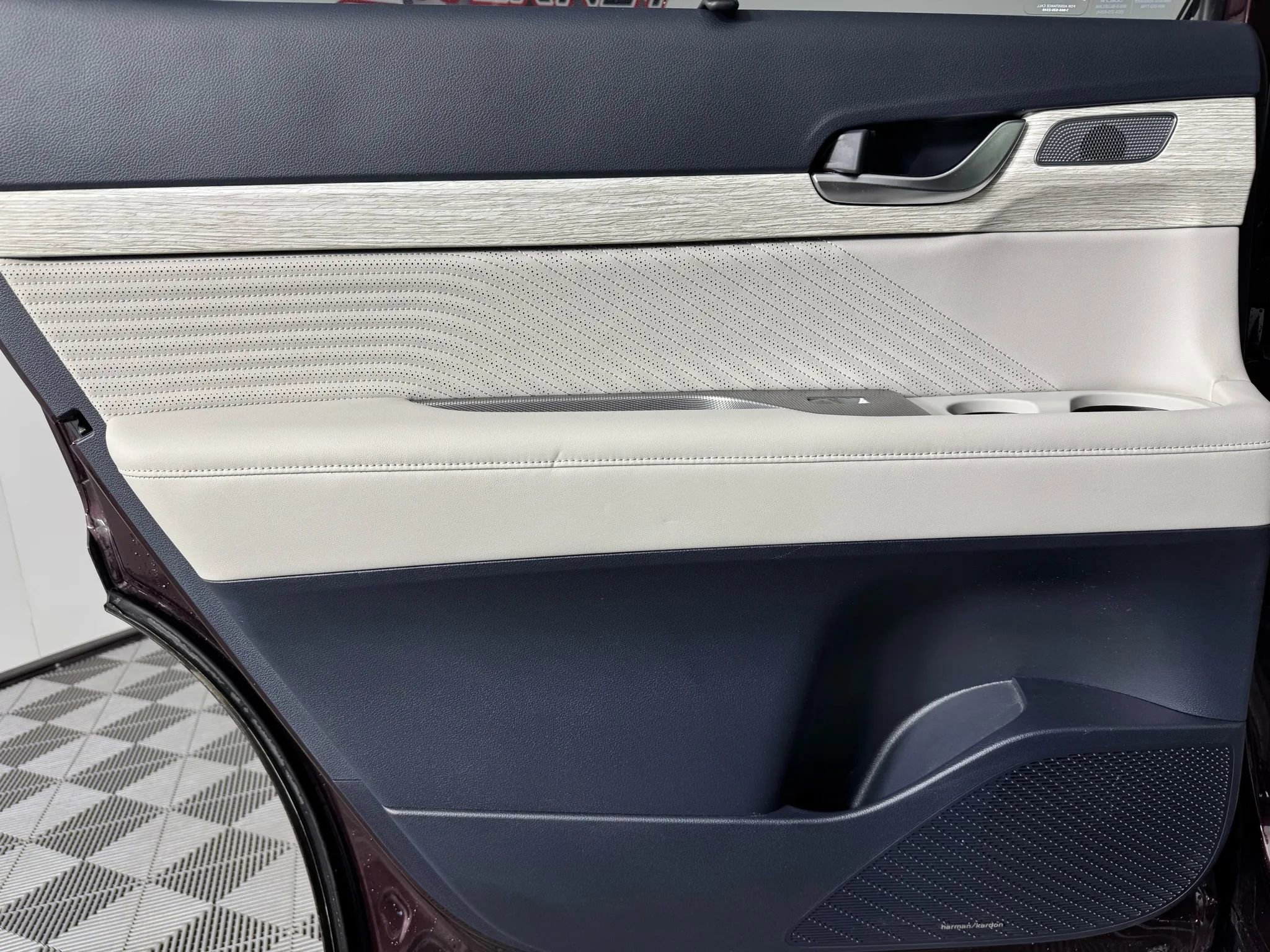 Used 2023 Hyundai Palisade Calligraphy w/ Cargo Package image 48