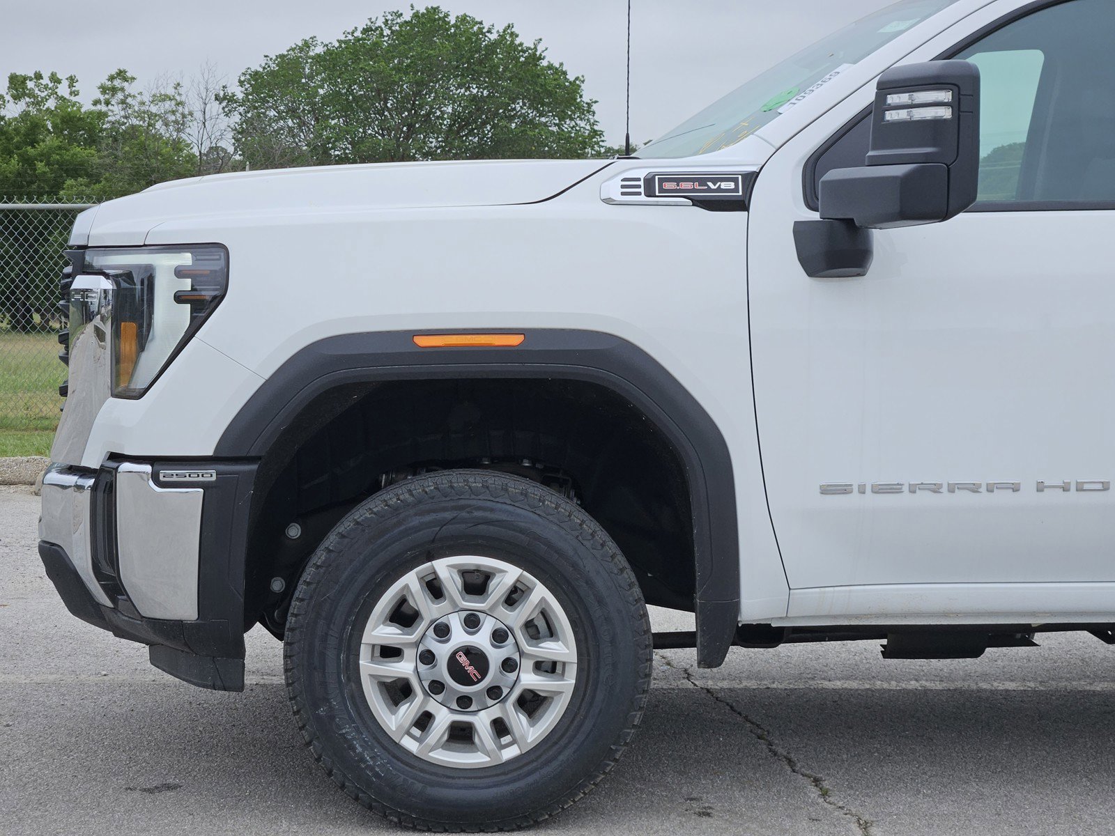 New 2026 GMC Sierra 2500 Pro w/ Convenience Package AWD/4WD image 6