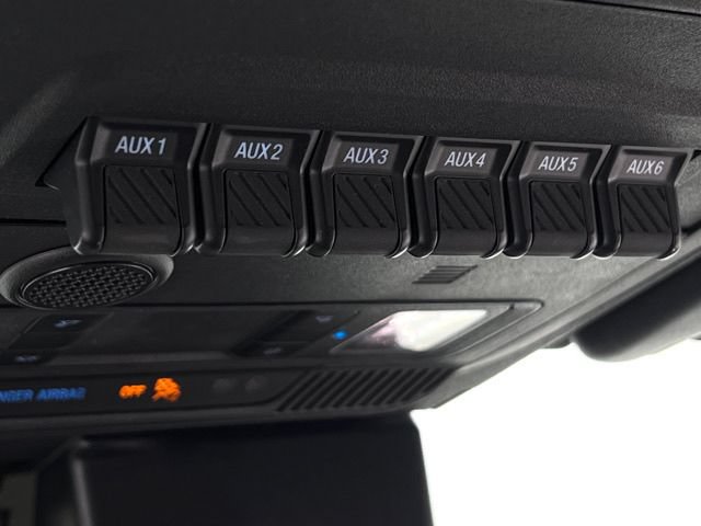 Used 2023 Ford Bronco Wildtrak AWD/4WD image 28