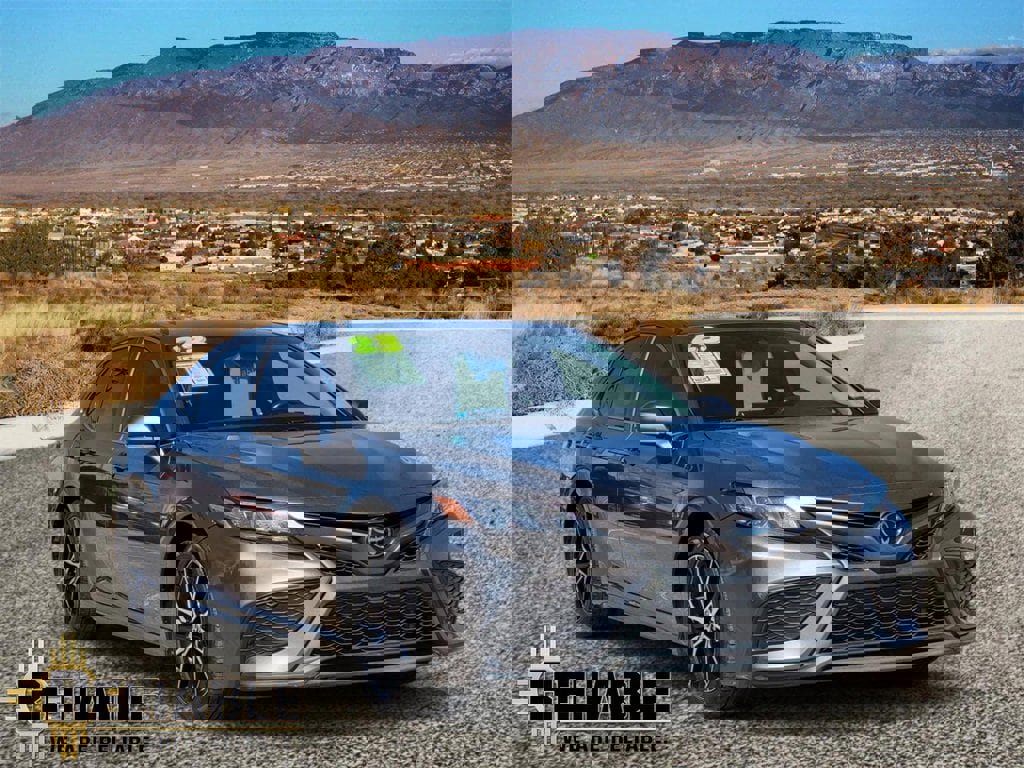 Used 2023 Toyota Camry SE