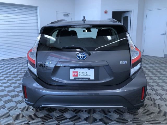 Certified 2018 Toyota Prius C Three FWD image 13