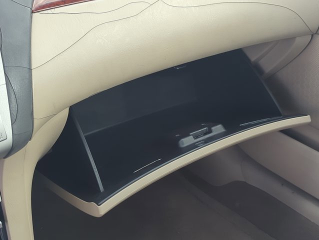 Used 2006 Toyota Solara SLE image 25