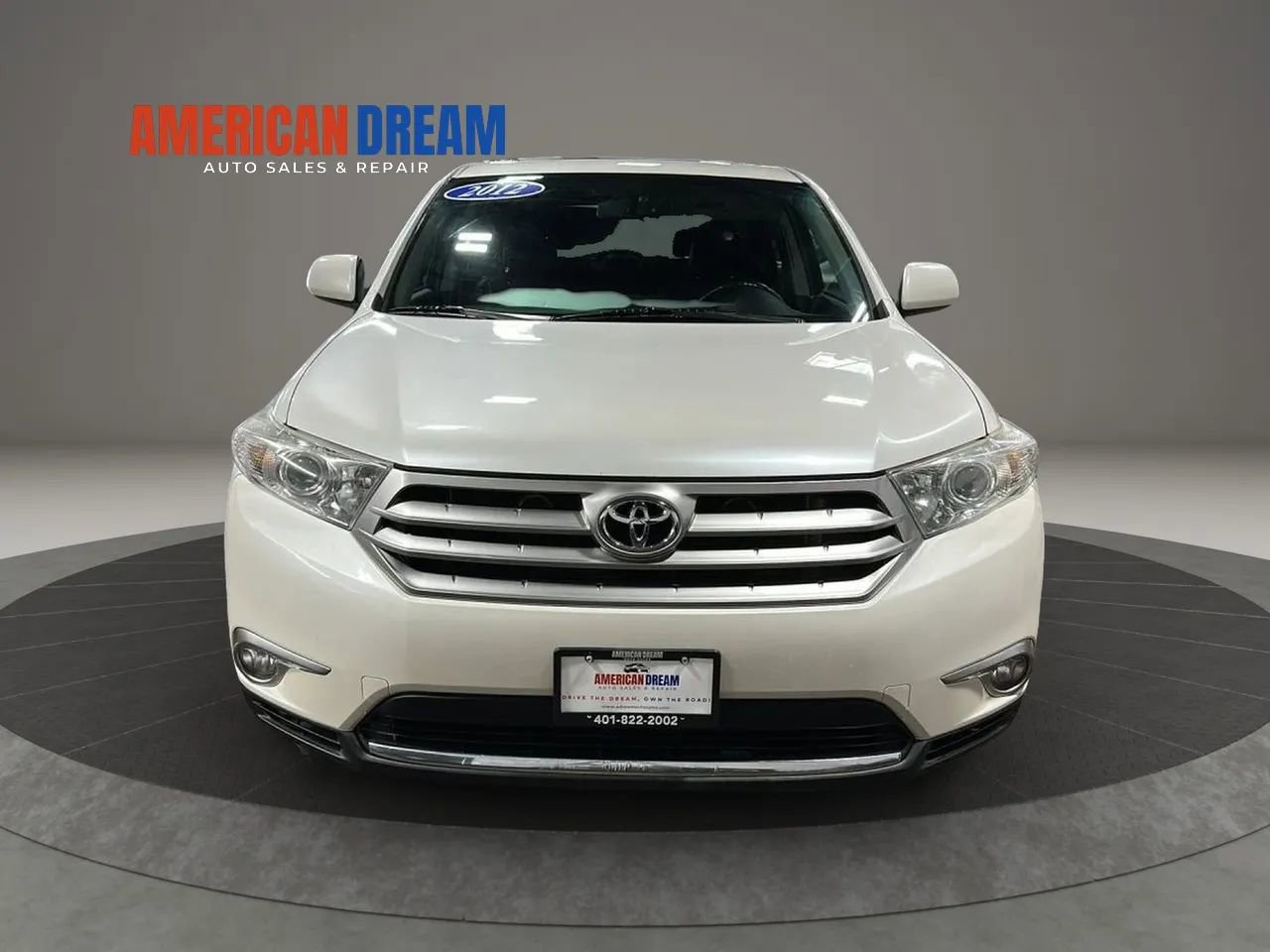 Used 2012 Toyota Highlander SE w/ Tow Pkg image 8