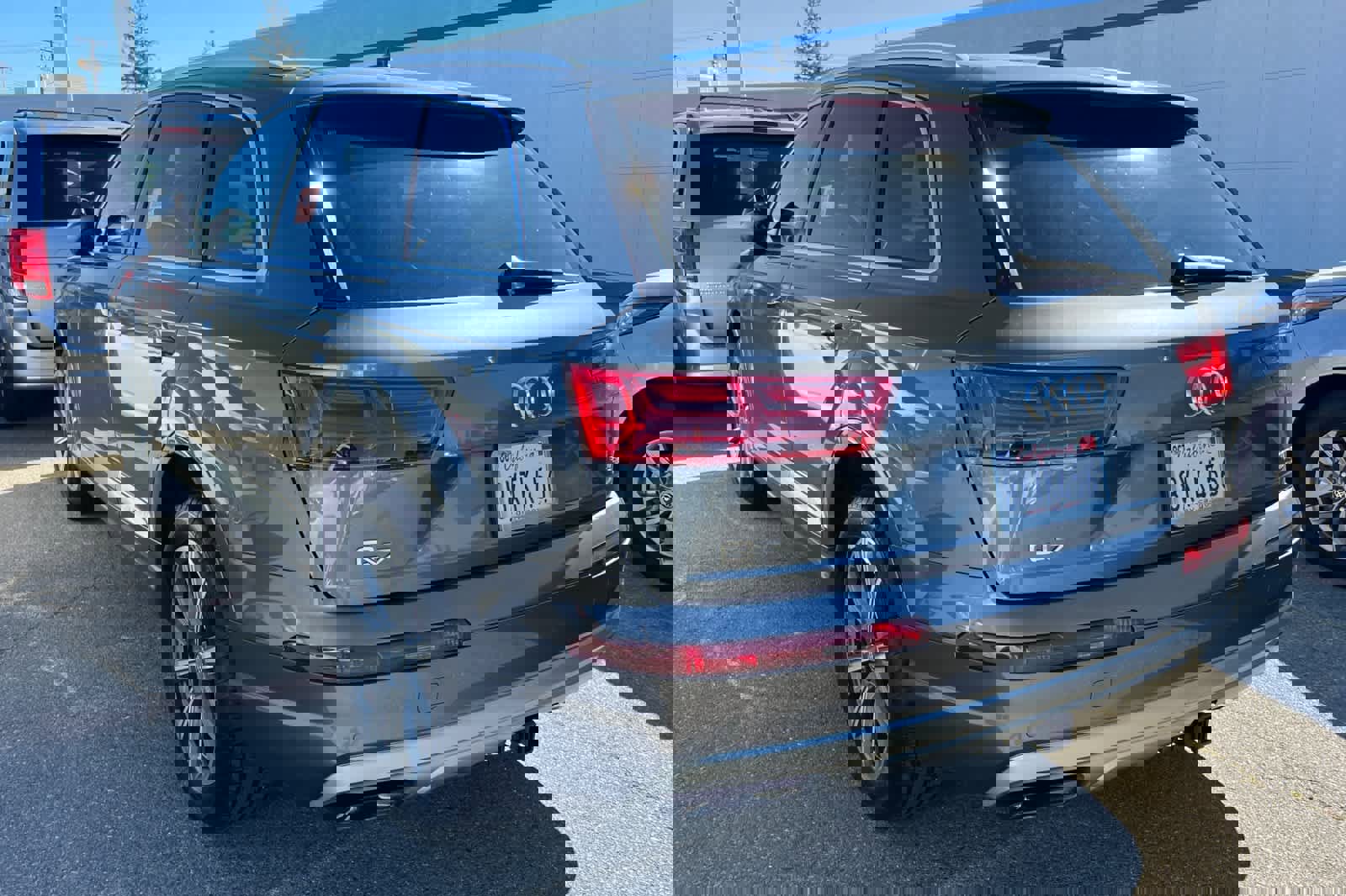 Used 2018 Audi Q7 3.0T Premium Plus w/ Premium Plus Package image 6