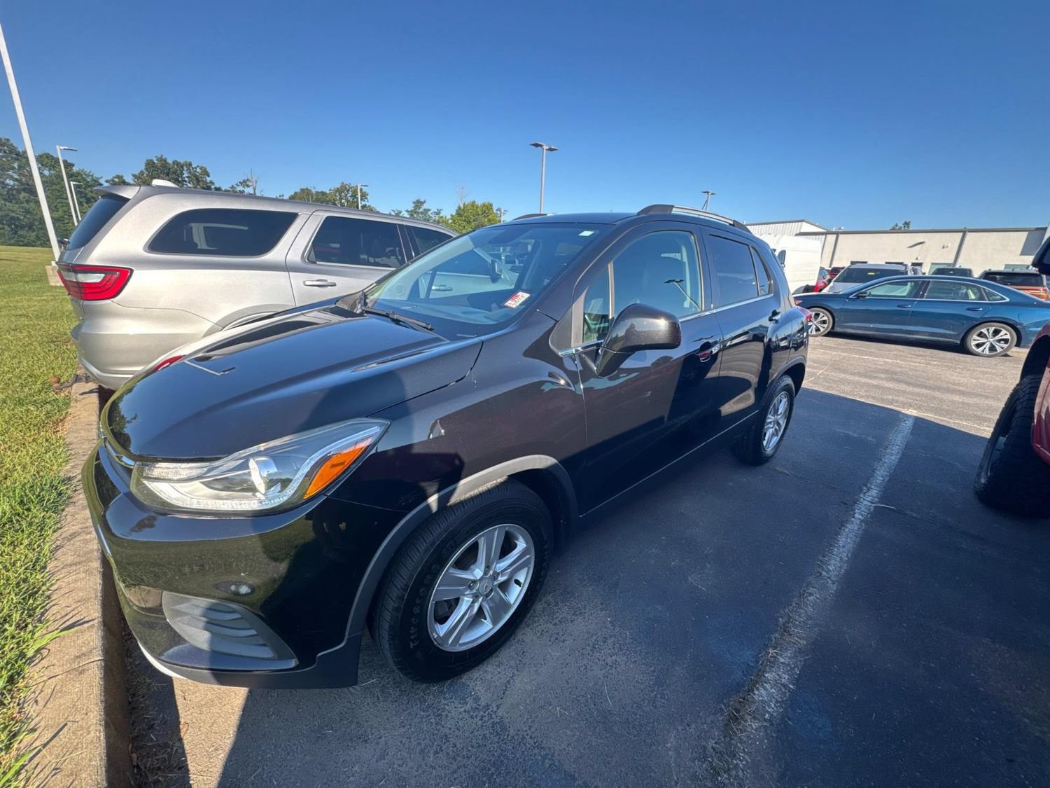 Used 2020 Chevrolet Trax LT w/ LT Convenience Package FWD image 10