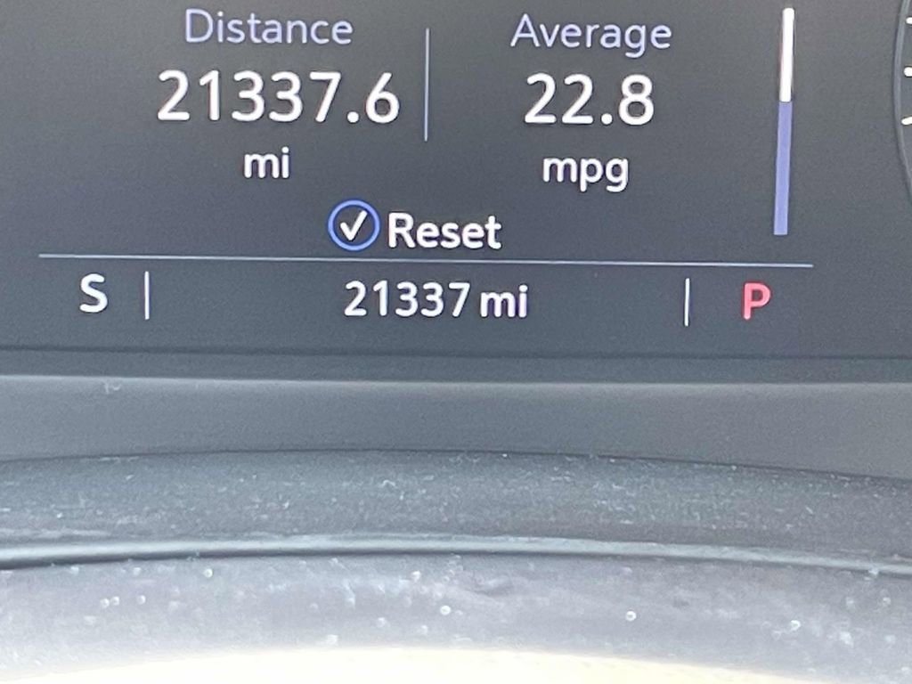 Certified 2023 Cadillac XT4 Luxury image 29