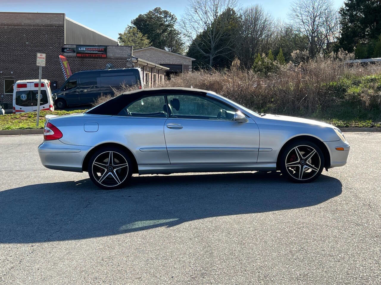 Used 2005 Mercedes-Benz CLK 320 Cabriolet image 8