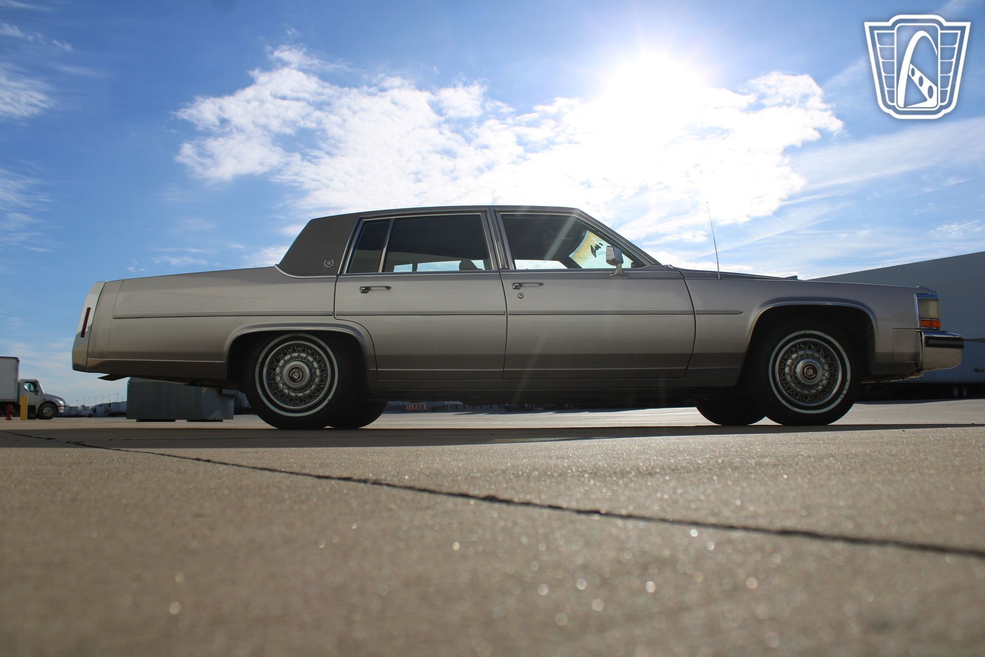 Used 1987 Cadillac Brougham image 20