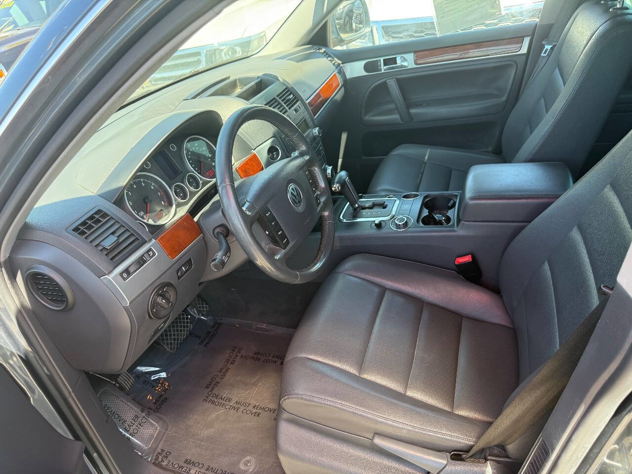 Used 2006 Volkswagen Touareg V6 AWD/4WD image 11