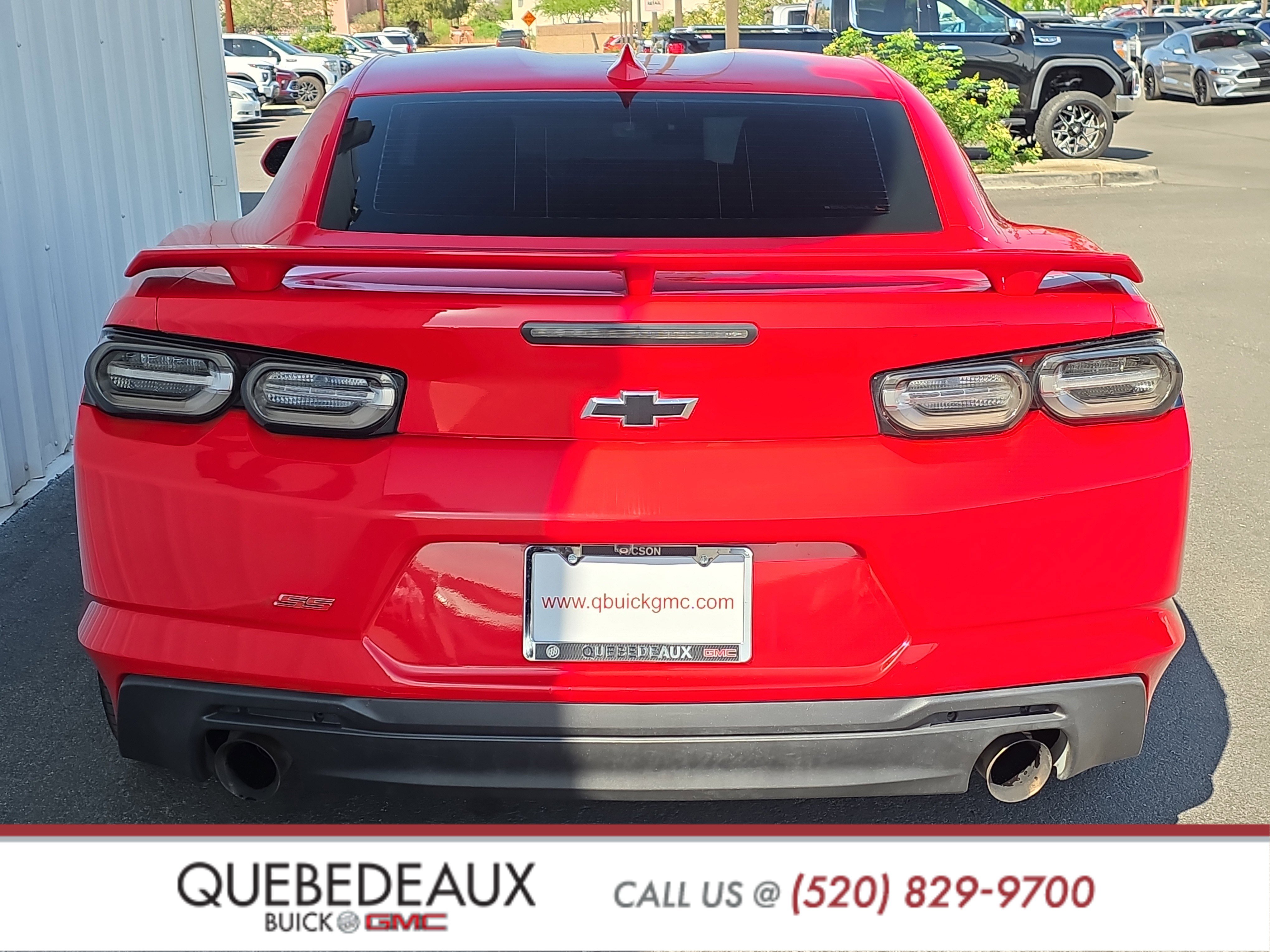 Used 2020 Chevrolet Camaro SS RWD image 6