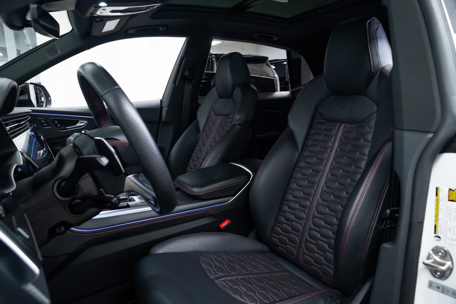 Used 2022 Audi RS Q8 image 17