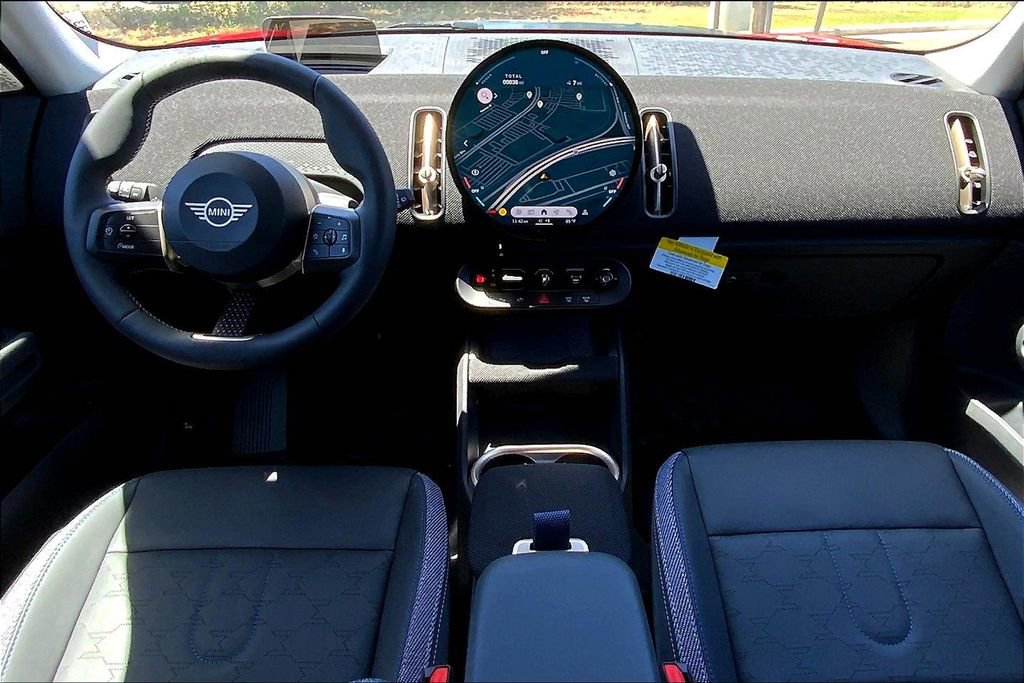 New 2025 MINI Cooper Countryman SE image 5