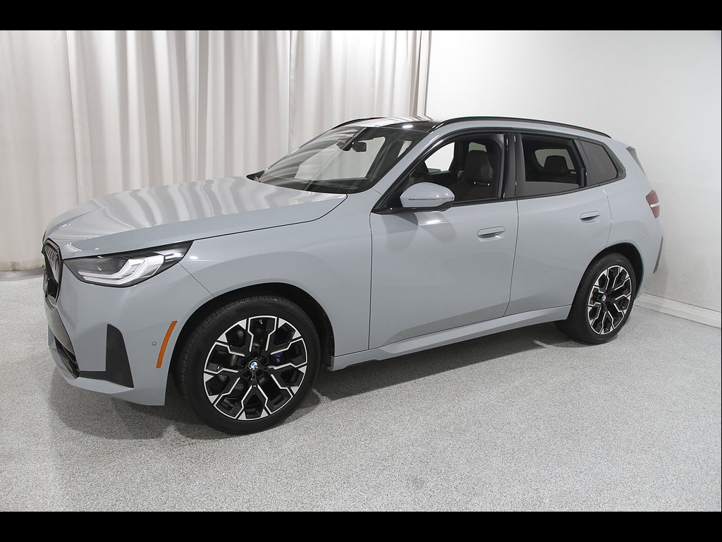 Used 2026 BMW X3 xDrive30i w/ Premium Package AWD/4WD image 3