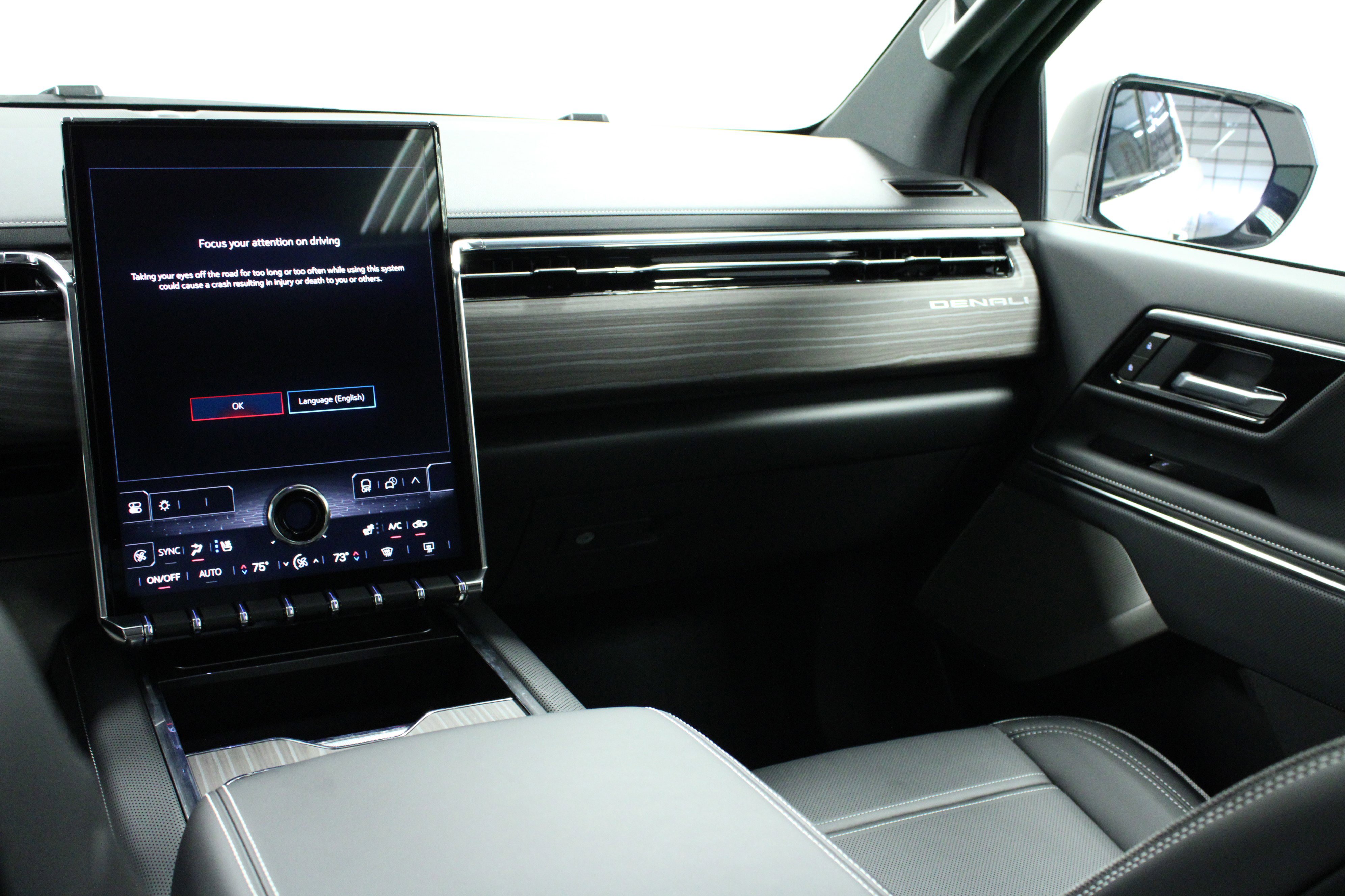 New 2025 GMC Sierra EV Denali image 19