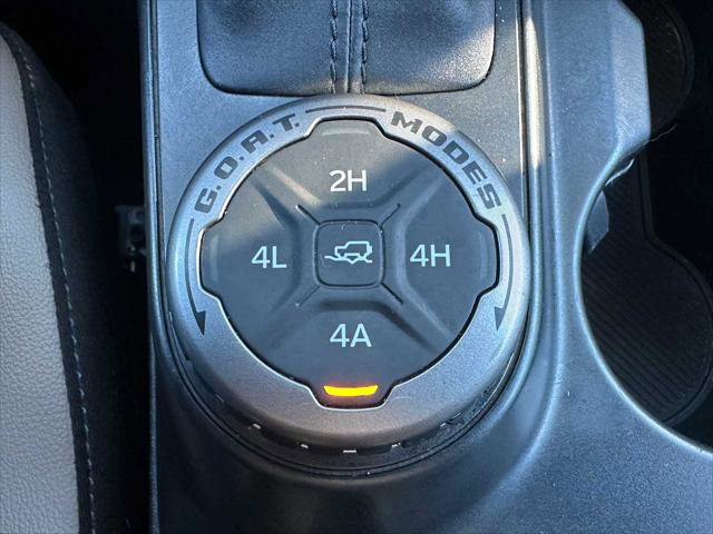 Used 2023 Ford Bronco Wildtrak image 35