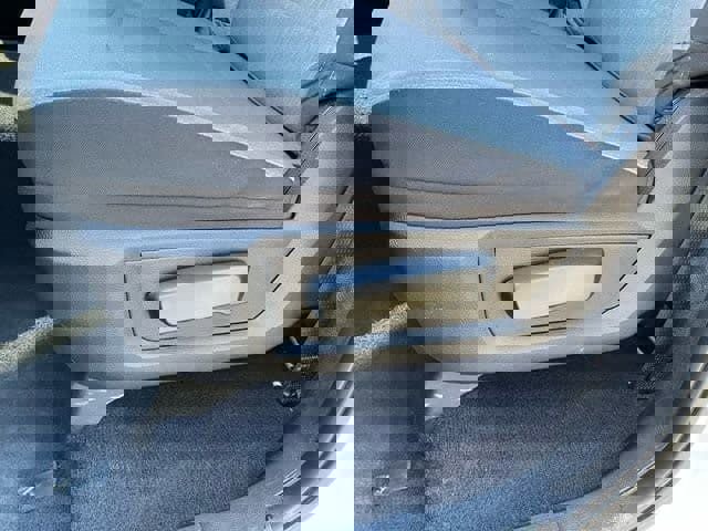 Used 2024 RAM 1500 Classic SLT image 21