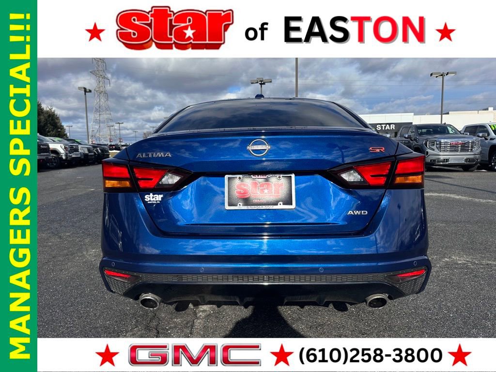 Used 2024 Nissan Altima 2.5 SR w/ SR Premium Package image 8