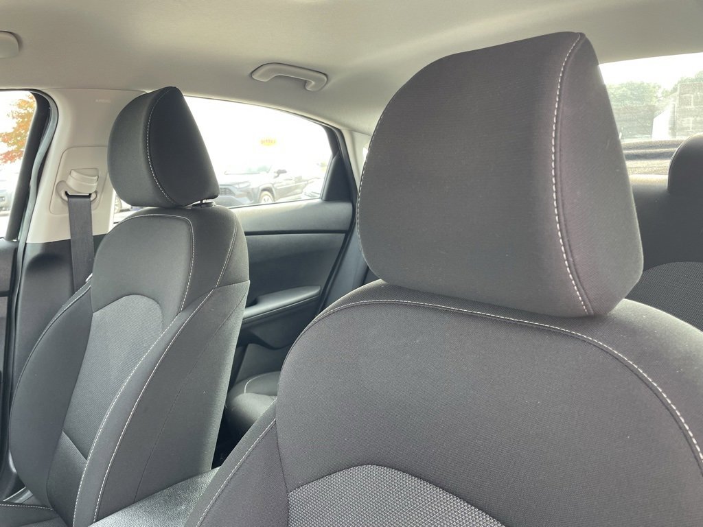 Used 2024 Kia Forte LXS image 22